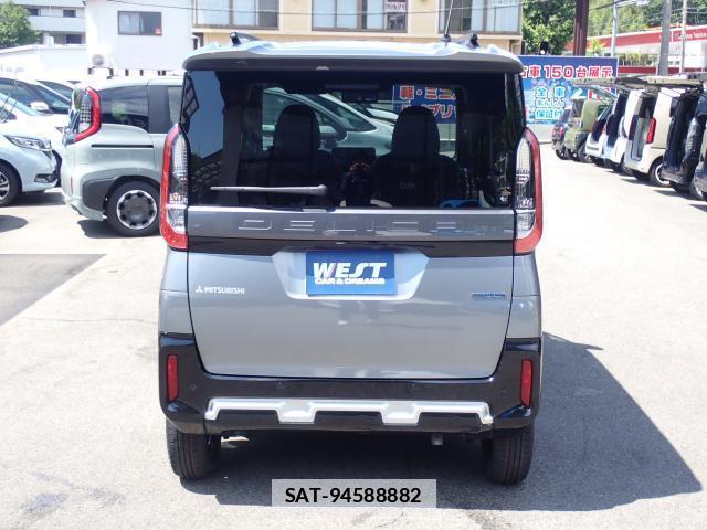 Mitsubishi DELICA MINI 2023-12 7817509-19