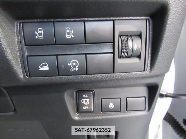 Mitsubishi DELICA MINI 2024-11 7820298-11