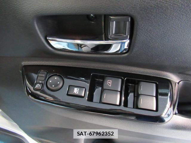 Mitsubishi DELICA MINI 2024-11 7820298-12