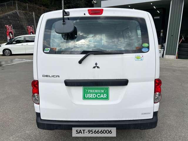 Mitsubishi DELICA VAN 2019-01 7819667-1