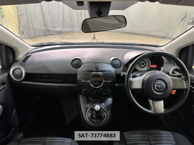 Mazda DEMIO 2009-07 7813763-1