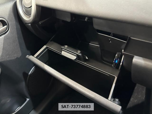 Mazda DEMIO 2009-07 7813763-8
