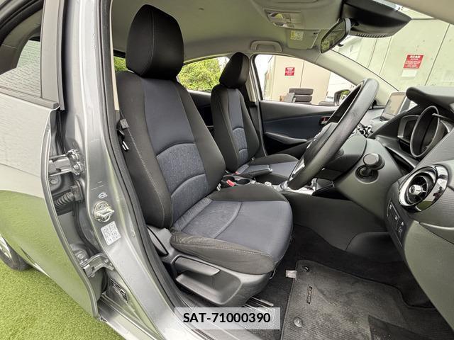 Mazda DEMIO 2015-05 7819925-11