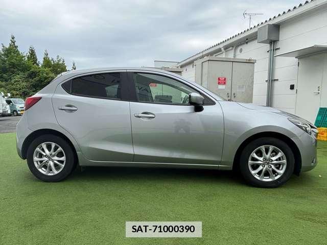 Mazda DEMIO 2015-05 7819925-18