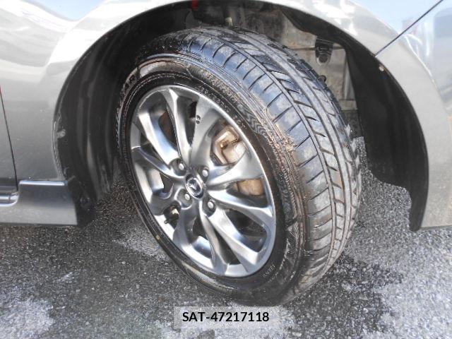 Mazda DEMIO 2010-11 7820391-10