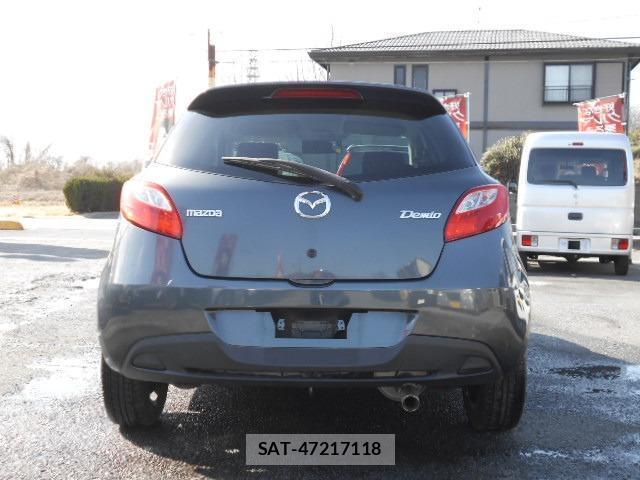 Mazda DEMIO 2010-11 7820391-13