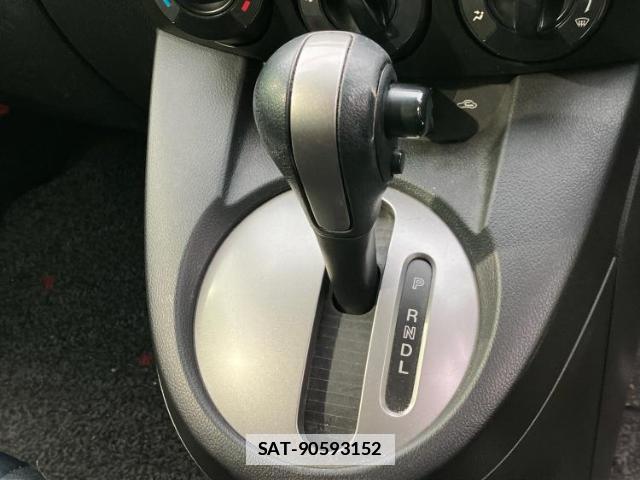 Mazda DEMIO 2013-04 7820976-16