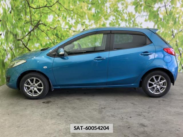 Mazda DEMIO 2012-08 7821255-1