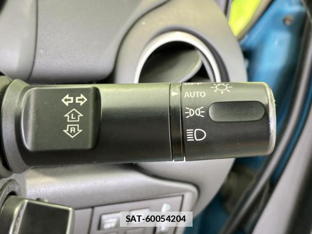 Mazda DEMIO 2012-08 7821255-14
