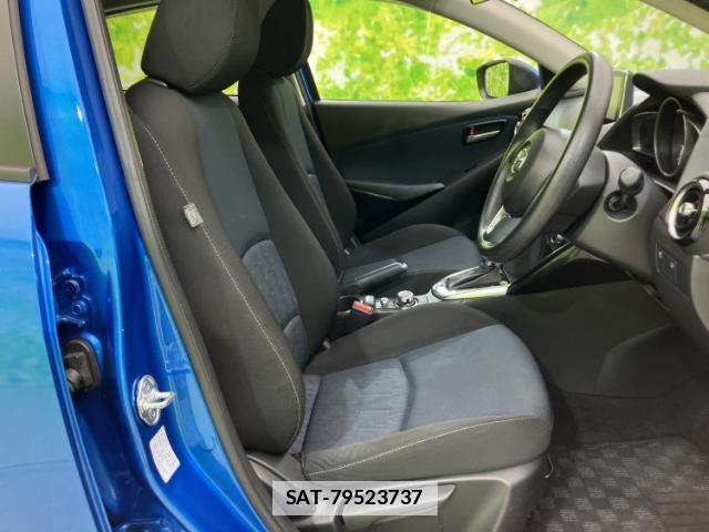 Mazda DEMIO 2015-05 7821273-4