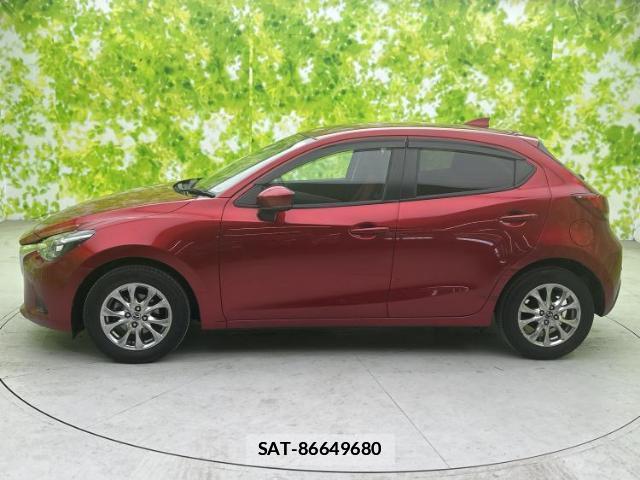 Mazda DEMIO 2018-10 7821516-1