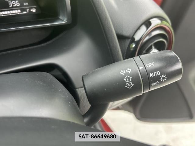 Mazda DEMIO 2018-10 7821516-16