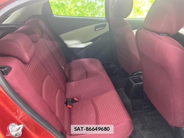 Mazda DEMIO 2018-10 7821516-4