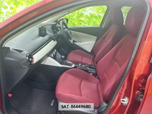 Mazda DEMIO 2018-10 7821516-5