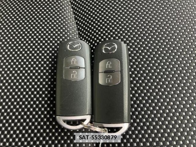 Mazda DEMIO 2018-11 7821734-17