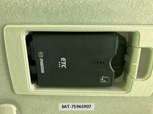 Mazda DEMIO 2017-03 7821767-14