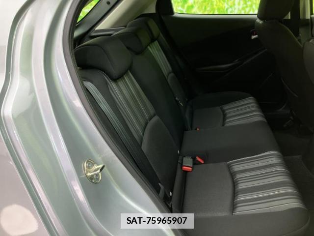 Mazda DEMIO 2017-03 7821767-6