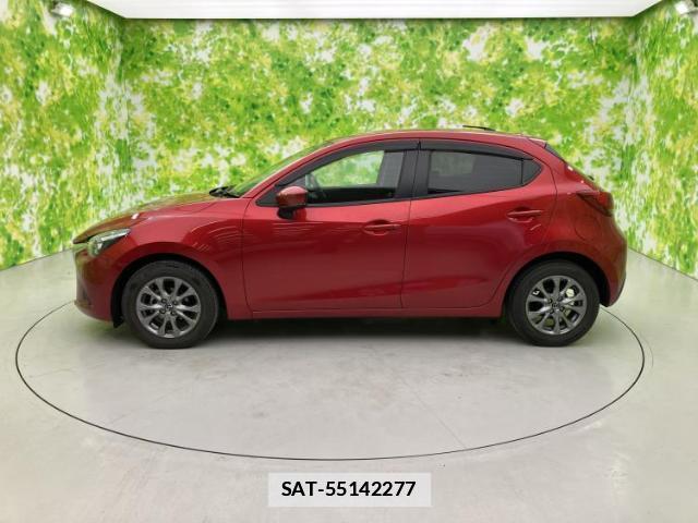 Mazda DEMIO 2017-03 7821947-1