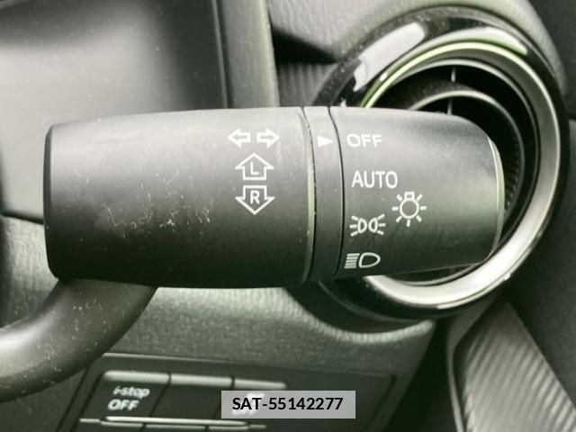 Mazda DEMIO 2017-03 7821947-16