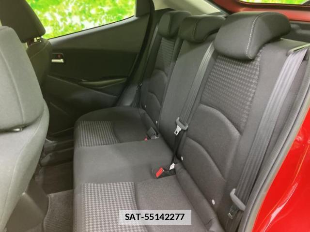 Mazda DEMIO 2017-03 7821947-6