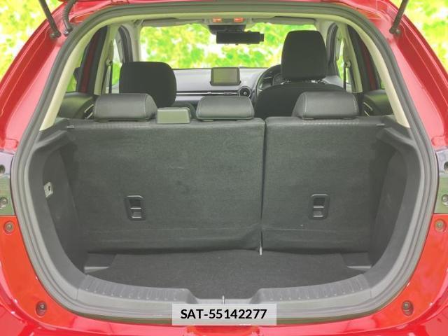 Mazda DEMIO 2017-03 7821947-7