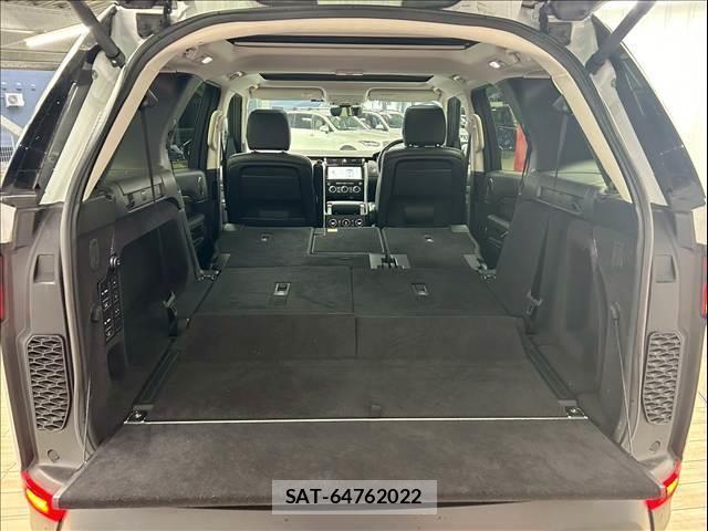 Land Rover DISCOVERY 2018-06 7822655-17