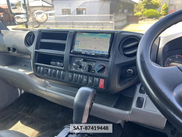 Hino DUTRO 2014-01 7812843-10