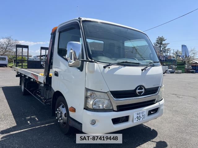 Hino DUTRO 2014-01 7812843-11