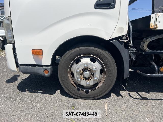 Hino DUTRO 2014-01 7812843-15