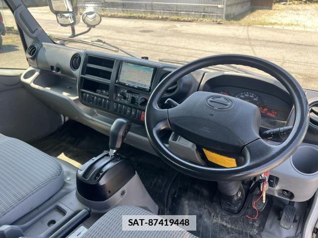 Hino DUTRO 2014-01 7812843-2