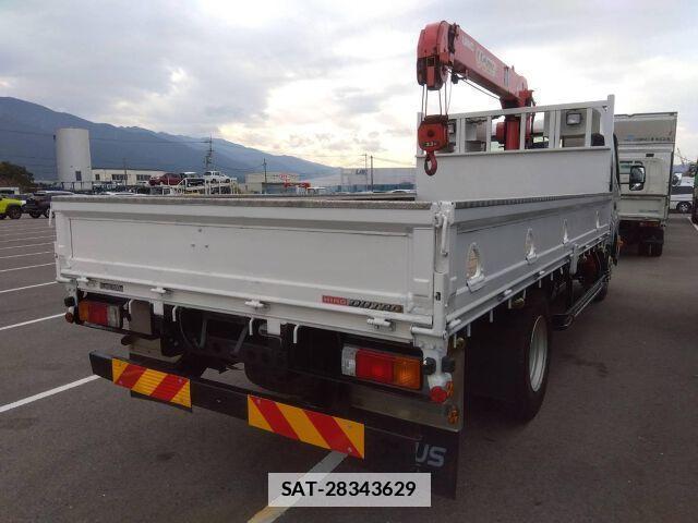 Hino DUTRO 2014-05 7813992-4