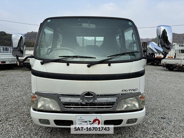 Hino DUTRO 2010-12 7816813-1