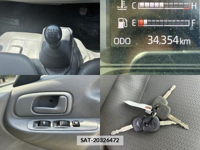 Hino DUTRO 2020-03 7816828-8