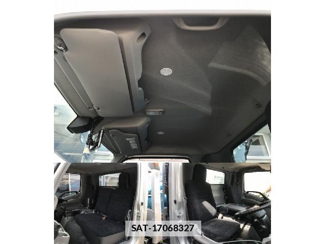 Hino DUTRO 2023-05 7817363-16