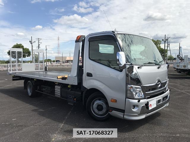 Hino DUTRO 2023-05 7817363-2