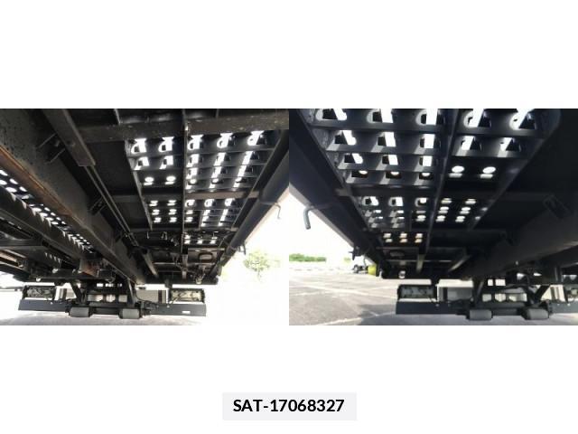 Hino DUTRO 2023-05 7817363-9