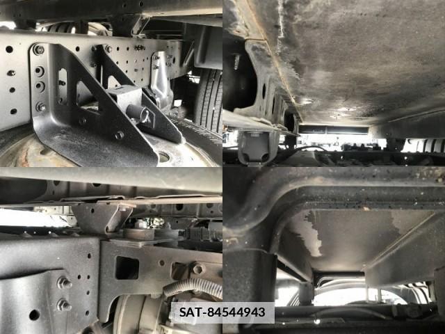 Hino DUTRO 2019-10 7817366-19