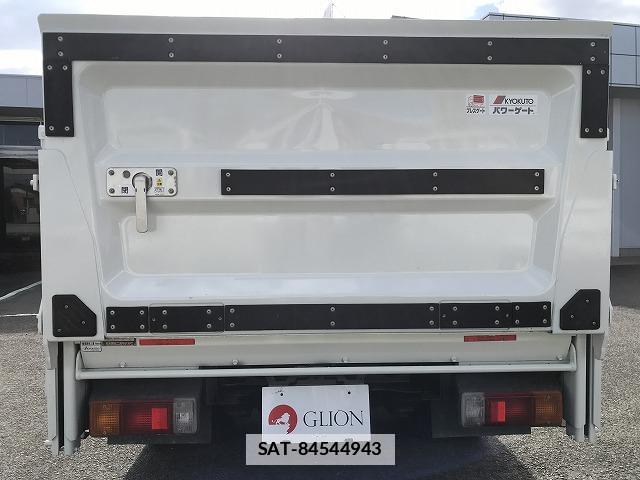 Hino DUTRO 2019-10 7817366-4