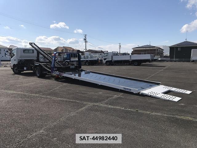 Hino DUTRO 2022-09 7817377-7