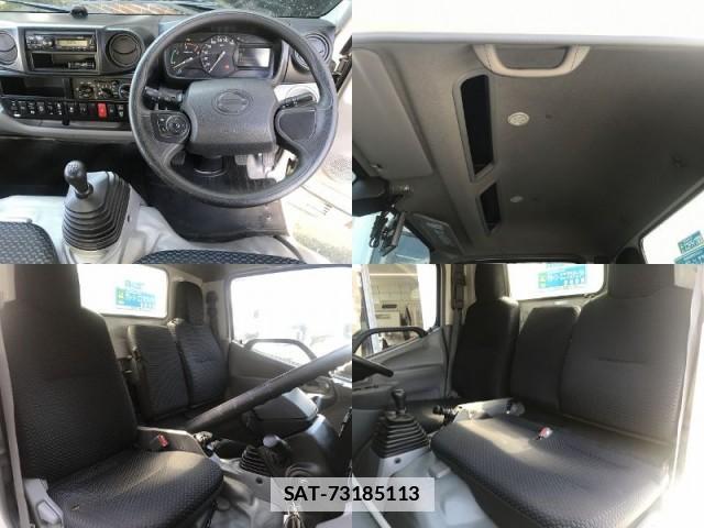 Hino DUTRO 2022-09 7817393-14