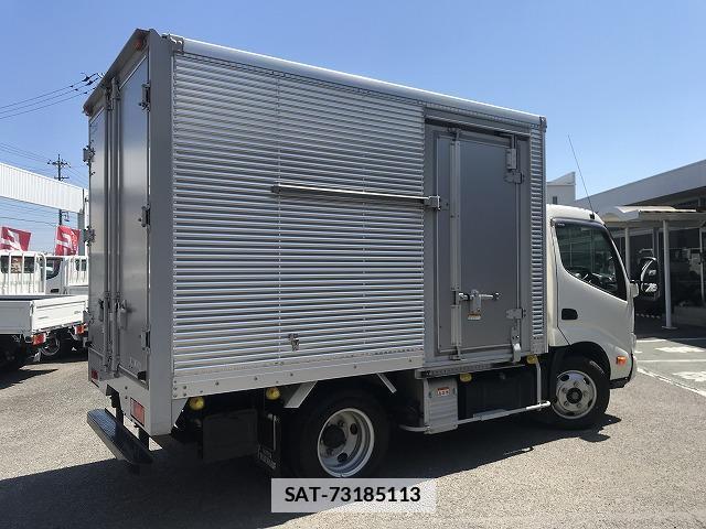 Hino DUTRO 2022-09 7817393-7