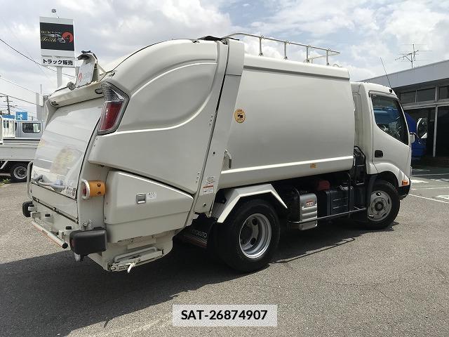 Hino DUTRO 2021-03 7817397-2