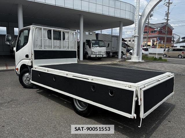 Hino DUTRO 2012-11 7817402-9