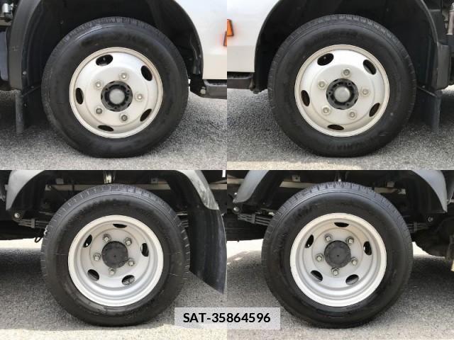 Hino DUTRO 2020-09 7817406-16