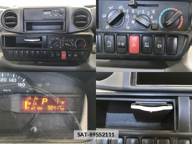 Hino DUTRO 2011-12 7817419-13