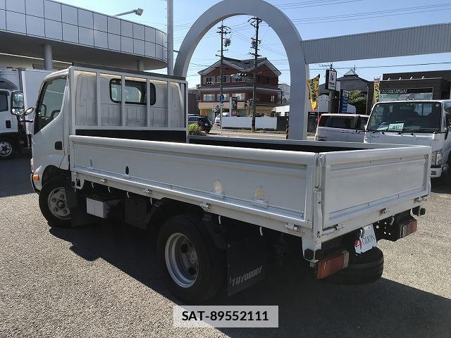 Hino DUTRO 2011-12 7817419-5