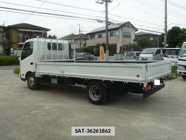 Hino DUTRO 2021-07 7817531-10