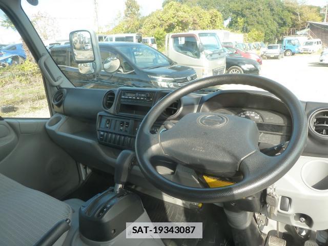 Hino DUTRO 2014-03 7817542-11