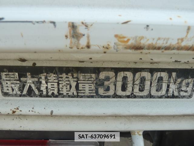 Hino DUTRO 2004-11 7817546-6