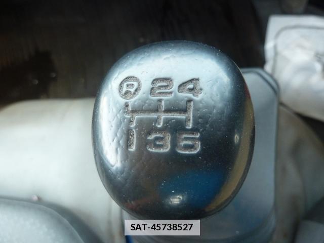 Hino DUTRO 2016-01 7817548-17